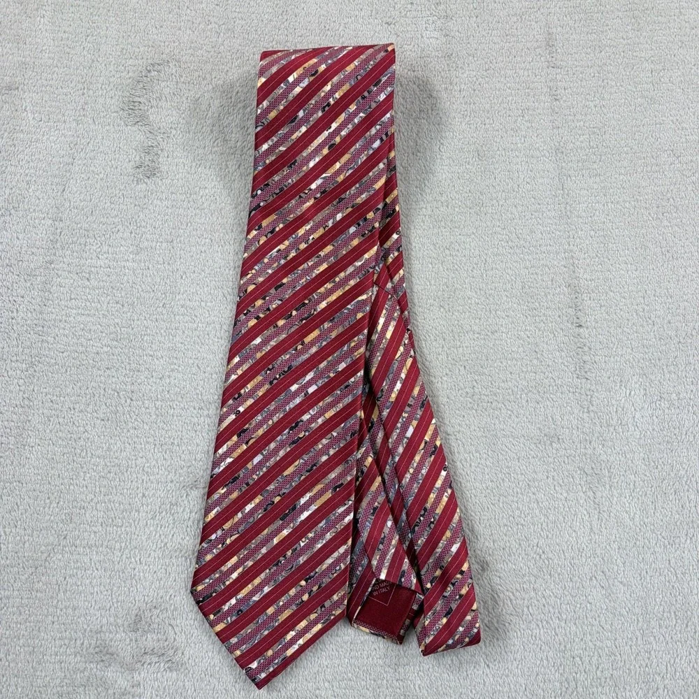 BRIONI Abstract Striped Red Silk Hand Made Tie Made in Italy Designer NWT